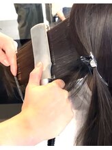 【仕上げのドライ&アイロンワーク】トリートメントを定着させる上で欠かせない大事なアイロン仕上げ