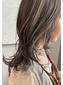 highlight / grayish brown
