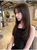 艶髪小顔レイヤーカット　暗髪カラー