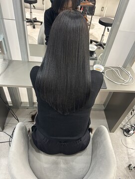 キング 高槻(K!ng) 縮毛矯正髪質改善ハイライトレイヤーカット高槻美容室エクステ