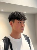 くせ毛を活かしてスペインカール