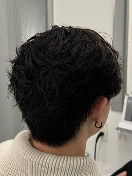 バース 梅田中崎町店(BIRTH) ニュアンスパーマセンターパートカルマパーマ韓国メンズパーマ