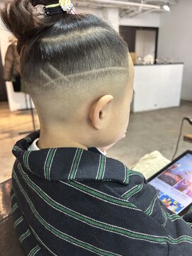 バディー ブラウン(BUDDY BROWN) kids×スキンフェード