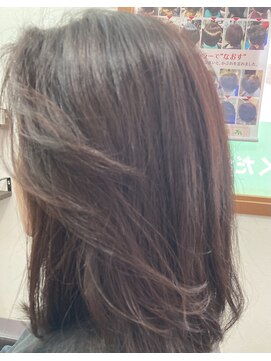 木洩れ陽サロンアイリス レイヤーボブ