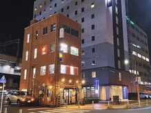 ジュリー(Julie)の雰囲気（小倉駅北口付近の茶色いビルの2階です）