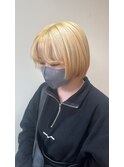 blond