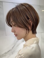 エリマ 横浜西口(elima) 横浜西口顔周りレイヤーカットくびれヘア切りっぱなしボブ30代