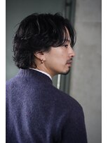 オルト(Altn)&nbsp;大人の波巻きツイストスパイラルパーマミディアムロングメンズ