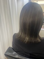 ヘアーサロン トランク(TRUNK)&nbsp;オリーブベージュ