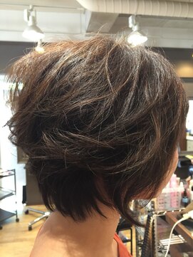 アトリエ クロエ ムービンググラデーション　[髪質改善][芦屋][夙川][東灘][西宮]