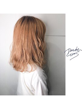 パドトロワ(Pas de trois) 新潟×透明感×ハイトーンベージュ×巻き髪アレンジ