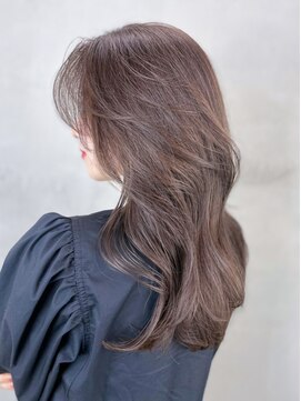 アイティーバイアルバム 下北沢店(IT by ALBUM) ワンホンヘア_アースカラーくびれヘアツートンカラー_ba371381