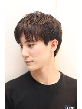 ヘアーアンドグルーミング ヨシザワインク(HAIR&GROOMING YOSHIZAWA Inc.) 20代30代40代メンズアップバング清潔感爽やかビジカジ