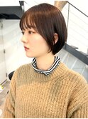 ショートボブ マロンベージュ 顔周りカット 耳かけボブ