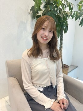 ニュート(Neut ) ナチュラルベージュ