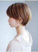 マロンベージュ似合わせカットフェザーショート_9273