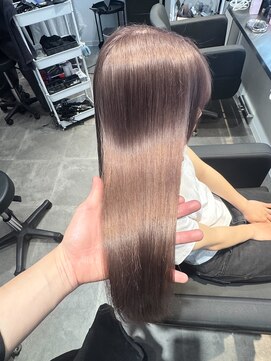 ホープ(hope) レイヤー×ミルクティーラベンダー【大阪｜梅田】