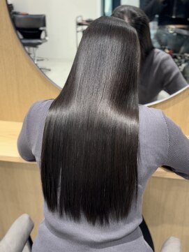 ラフ トウキョウ 薬院店(RAF TOKYO) 極上の柔美髪に【縮毛矯正×髪質改善】