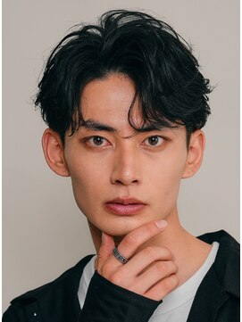 レタッチ バイ フィフス 天神大名(RETOUCH by fifth) 福岡天神メンズフェザーパーマフェザーショートスパイラルパーマ