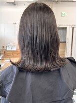 ノード(NODE)&nbsp;栄外ハネ大人女子柔らかミディアム髪型