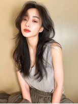 ラベストクズハ(LOVEST KUZUHA)&nbsp;ロングレイヤー/艶髪/韓国風ヘア/アッシュブラウン/大人ブラウン