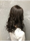 アッシュブラウン