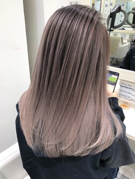 ラピス 池袋(Lapis) 【Lapis／池袋】ホワイトピンク・ハイグラデーション