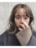 くびれのある小顔ミディアム×グレージュ《表参道》