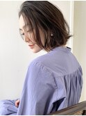 大人の切りっぱなしやわらか小顔ボブ