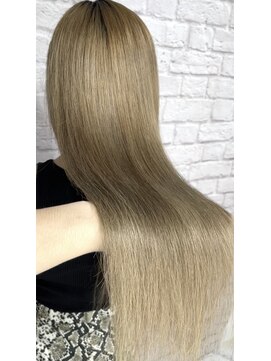 リヒト ヘアワークス(Licht HairWorks) ミルクティーベージュ＋髪質改善ハリウッドトリートメント