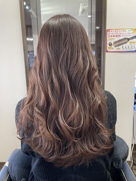 美容室 夢先案内 艶々ロングウェーブ