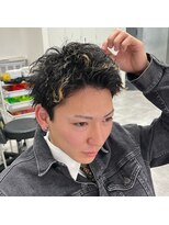 ルースト 西院店(ROOST)&nbsp;スパイキーショート ／メンズショート／ブリーチ