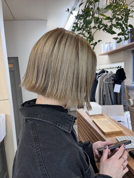 リラクオーレ 三宮 元町(LIRA CUORE) ミニボブ