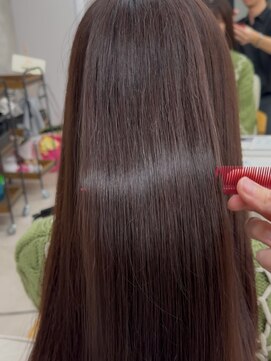 レヴィア(REVIA) レイヤーカット髪質改善トリートメント前髪カット
