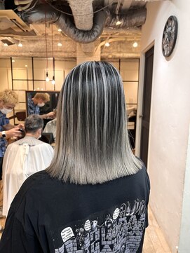 ヘアスペース リズム グリーン(Hair space Rizm green) コントラストバレイヤージュ