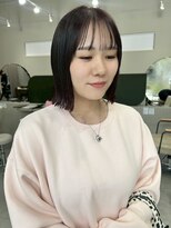 アンドルトワ(and Lutowa) パツっと切りっぱなしボブ