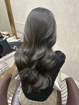 ロンドルピナス 小倉(Lond Lupinus)&nbsp;ミディアムレイヤーカット/似合わせカット/大人ガーリー/20代