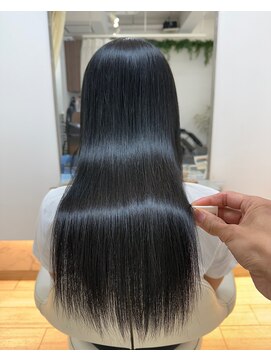 シゲ 自由が丘店(SHIGE) 白髪染めも髪質改善カラーでマイナス10歳40代50代白髪ぼかし美髪