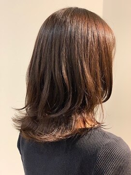 ネオリーブ ロア 鶴川店(NEOLIVE ROA) ☆スタイリング簡単くびれミディアム☆鶴川　新百合ヶ丘　町田