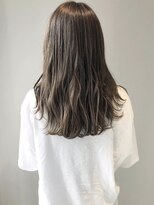 ジジ プラス デザイン(GIGI＋design)&nbsp;グレージュのハイライト