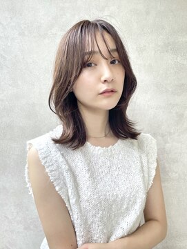 メゾンドイギー(MAISON de IGGY) フェイスレイヤーで大人かわいいくびれヘア*ココアベージュ