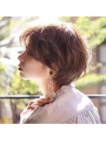 アトリエ フェム(atelier.fem)&nbsp;柔らかいシルエットのショートパーマスタイル