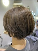 グレージュカラー/シルキーベージュ/斜めバング/秋葉原