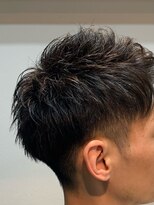 クローバー(CLOVER)&nbsp;心斎橋　小林広明　ショート　ベリーショート