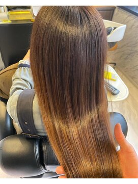 カミケンパセオ(kamiken.paseo) 美髪ツヤ感ナチュラル大人可愛いストレート【カミケンパセオ】