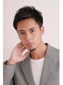 大人男子の色気のあるベリーショート