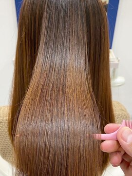 ミツボシ 本八幡(MITSUBOSHI) ワンレン/ネビージュ/小顔/黒髪/こなれストレート[本八幡]