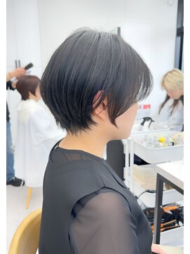 ビューナゴヤ 名駅(VIEW NAGOYA) 似合わせカット/ショートボブ/小顔ヘア/メルティカラー/くせ毛