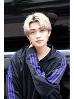 ユーフォリア 渋谷グランデ(Euphoria SHIBUYA GRANDE) センターパート ホワイトベージュ エンドカラーk