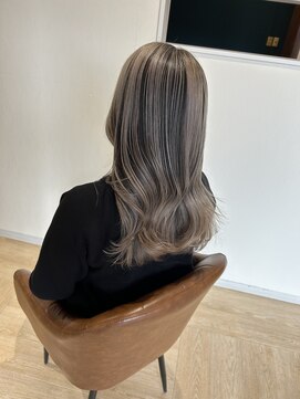 ラトット(Latot) バレイヤージュ